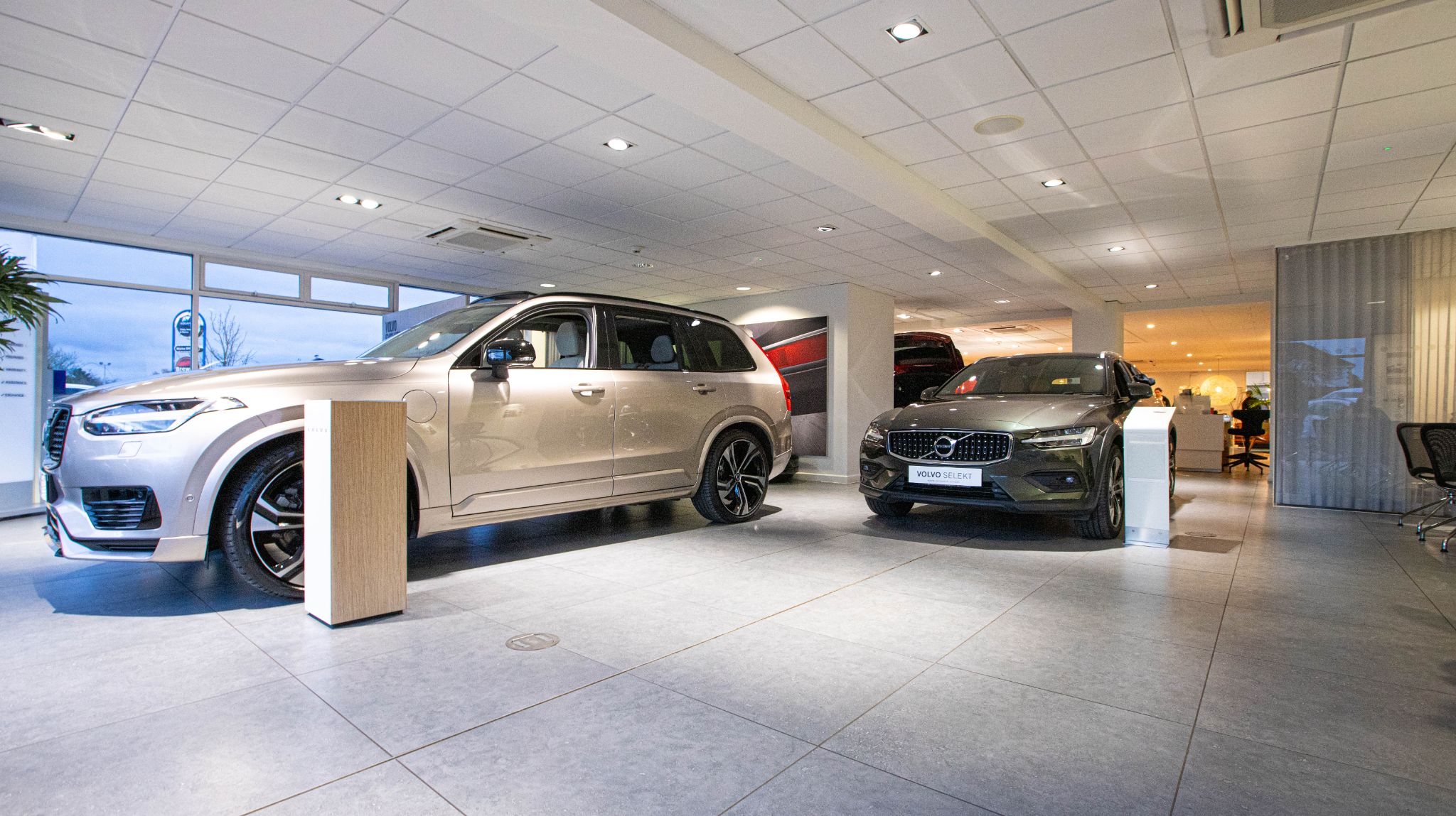 TMS Volvo Hinckley Car dealership in Hinckley AutoTrader